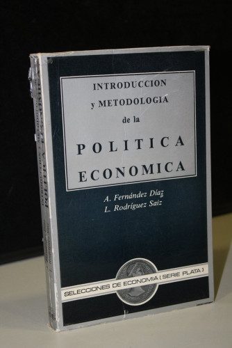 Portada del libro de Introducción y metodología de la política económica