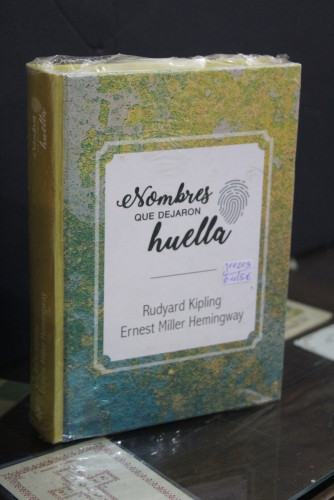 Portada del libro de Nombres que dejaron huella. Rudyard Kipling. Ernest Miller Hemingway.