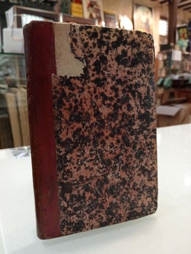 Portada del libro de Historia de la República de Andorra.