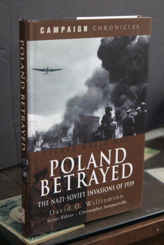 Portada del libro de Poland Betrayed. The Nazi-Soviet Invasions of 1939