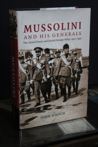 Portada del libro de Mussolini and his generals. The Armed Forces and Fascist Foreign Policy, 1922-1940