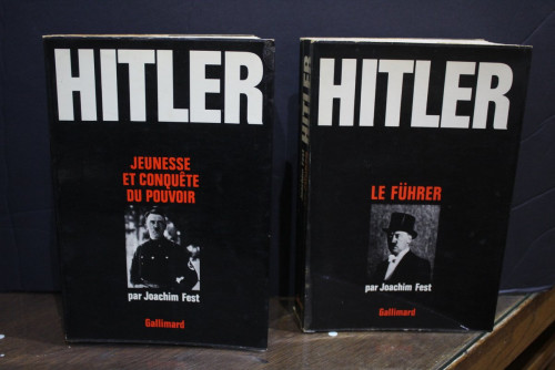 Portada del libro de Hitler.- Deux tomes.- Fest, Joachim.- Jeunesse et conquête du pouvoir 1889-1933.- Le Führer 1933-1945.