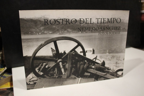 Portada del libro de Rostro del tiempo. Nemesio Sánchez. Fotos - Poemas