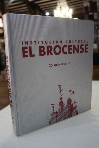 Portada del libro de 25 Aniversario Institución Cultural Brocense