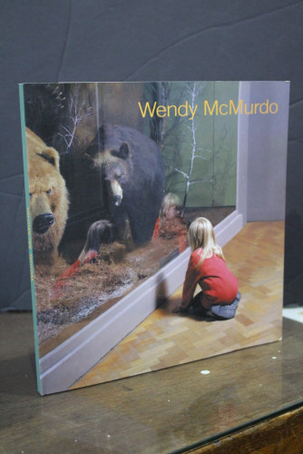 Portada del libro de Wendy McMurdo.- Campo de Agramante, 30. Centro de Fotografía Universidad de Salamanca.