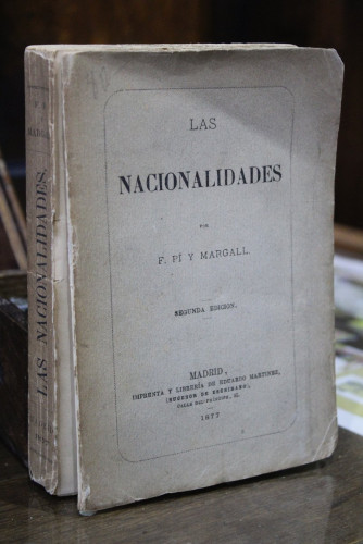 Portada del libro de Las nacionalidades. (Segunda edición dedicada)